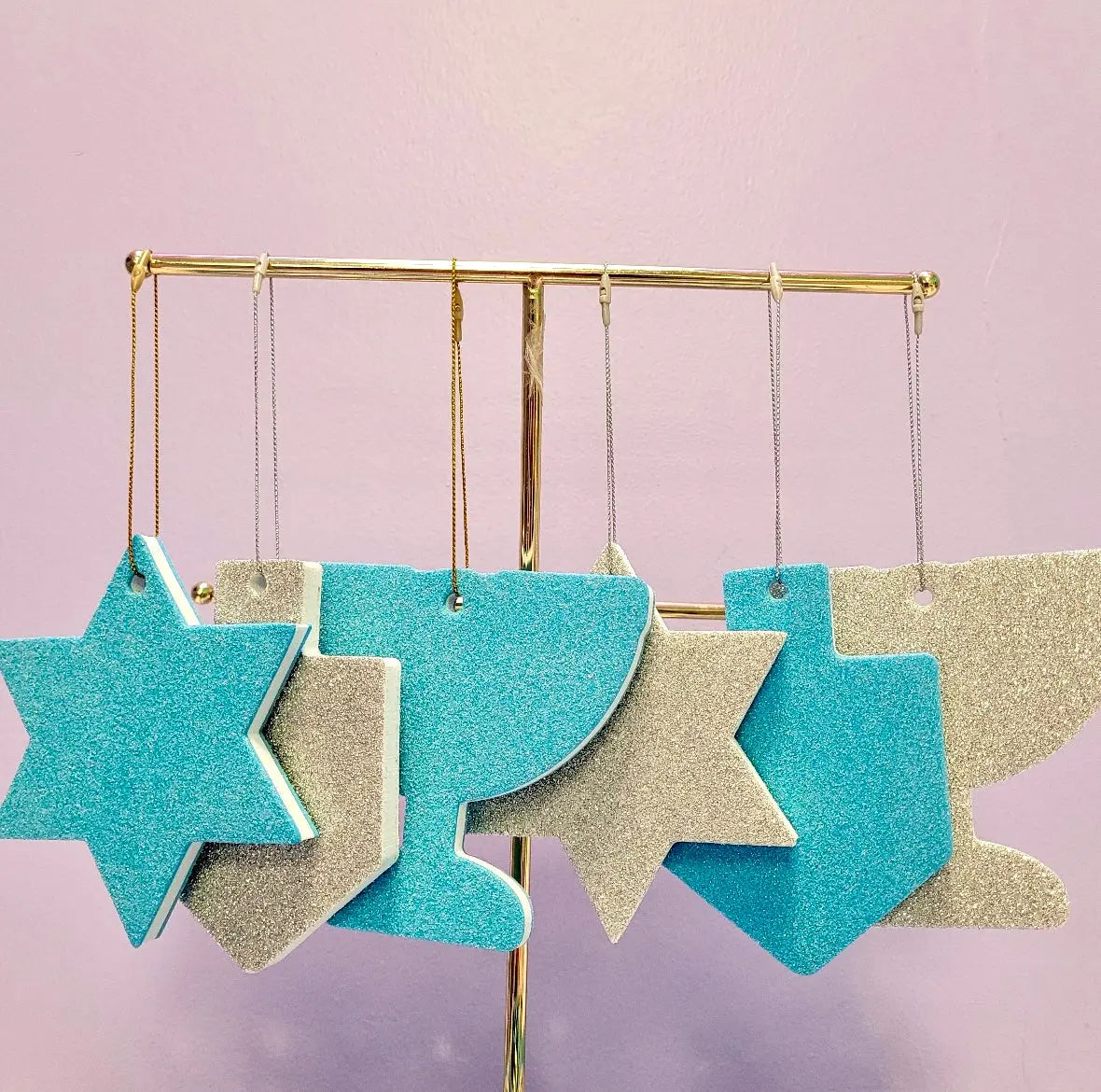 Seasonal PinFolio® Ornaments Set – Holiday Pin Displays | Set of 6 GoPinPro