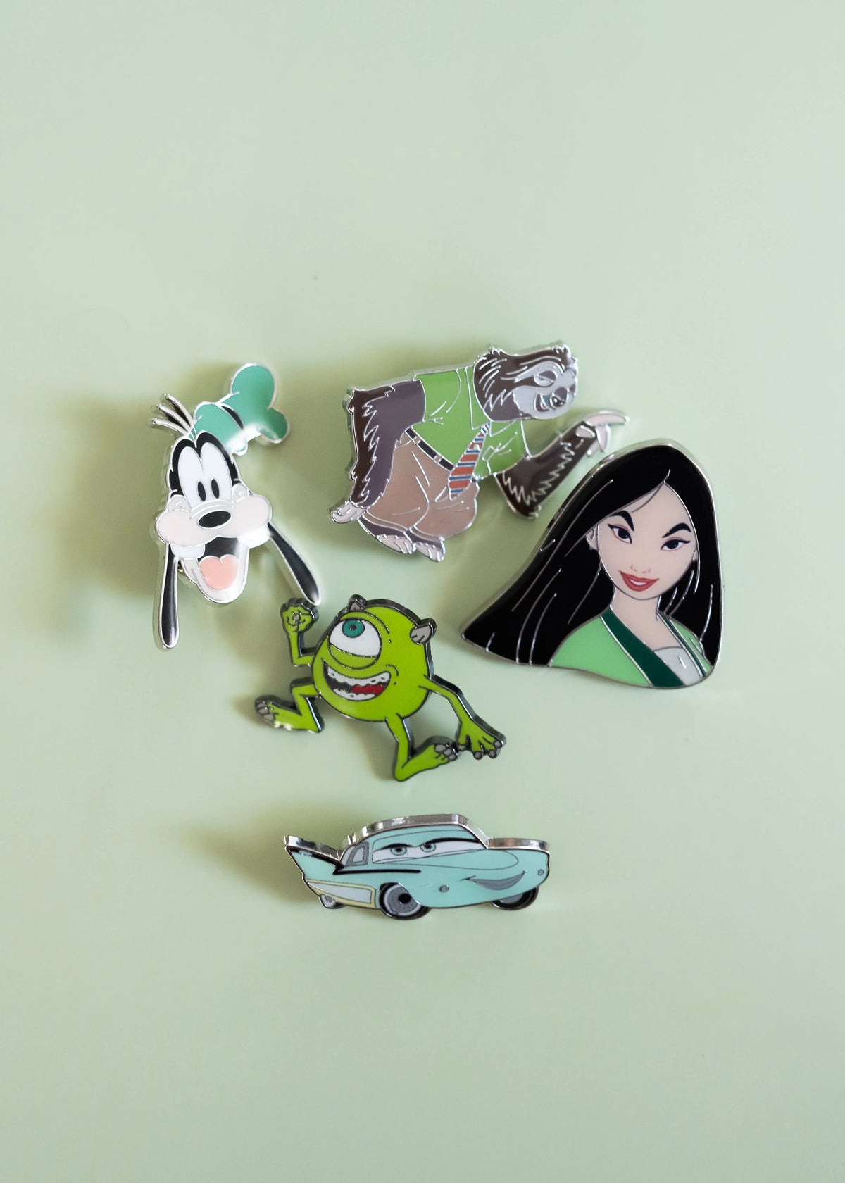 5 Pin Mystery Trader Pack – Officially Licensed Disney Trader Pack by GoPinPro GoPinPro