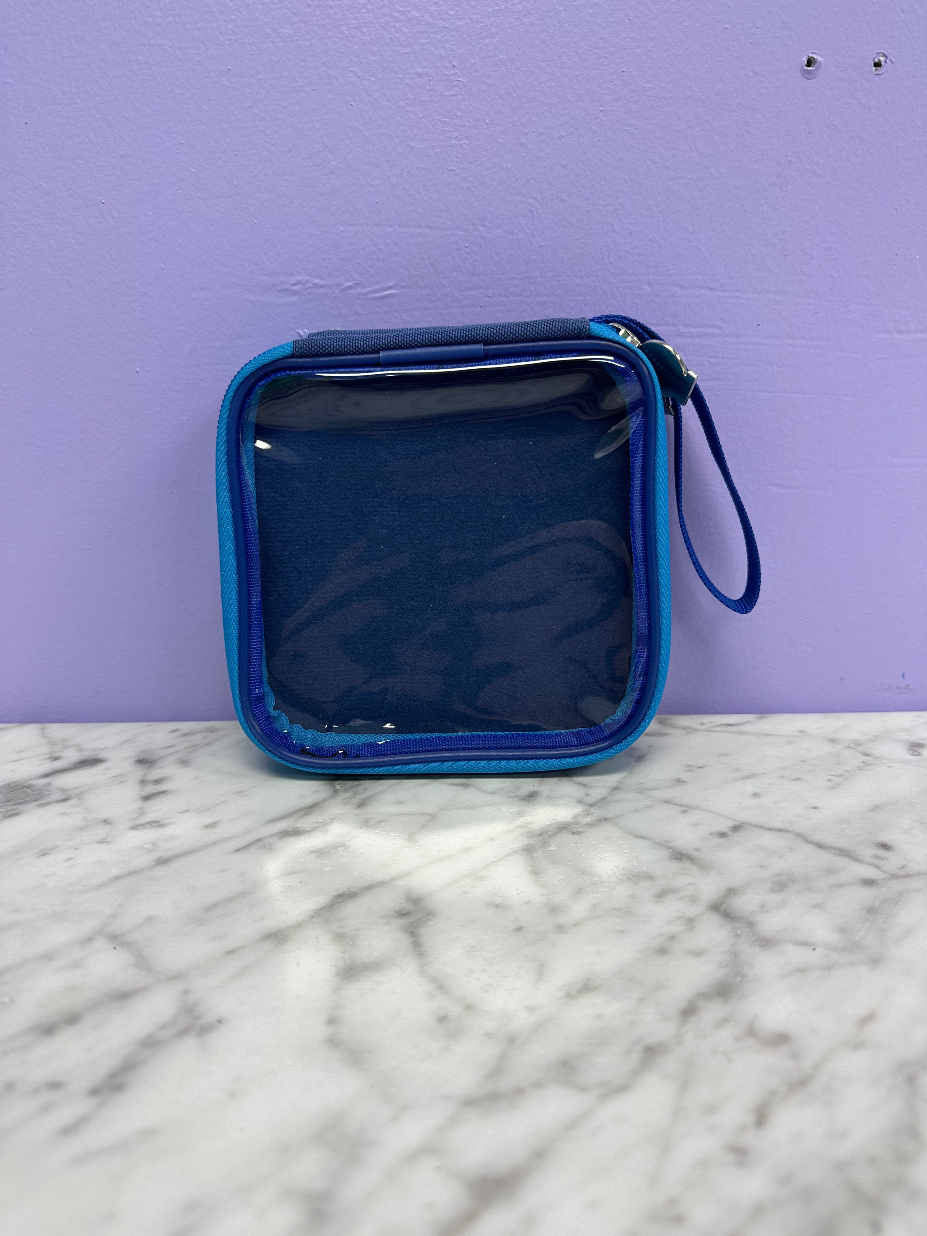 PinFolio® Mini Show – Portable Pin Organizer & Display for Disney Pin Traders | Holds Up to 30 Pins