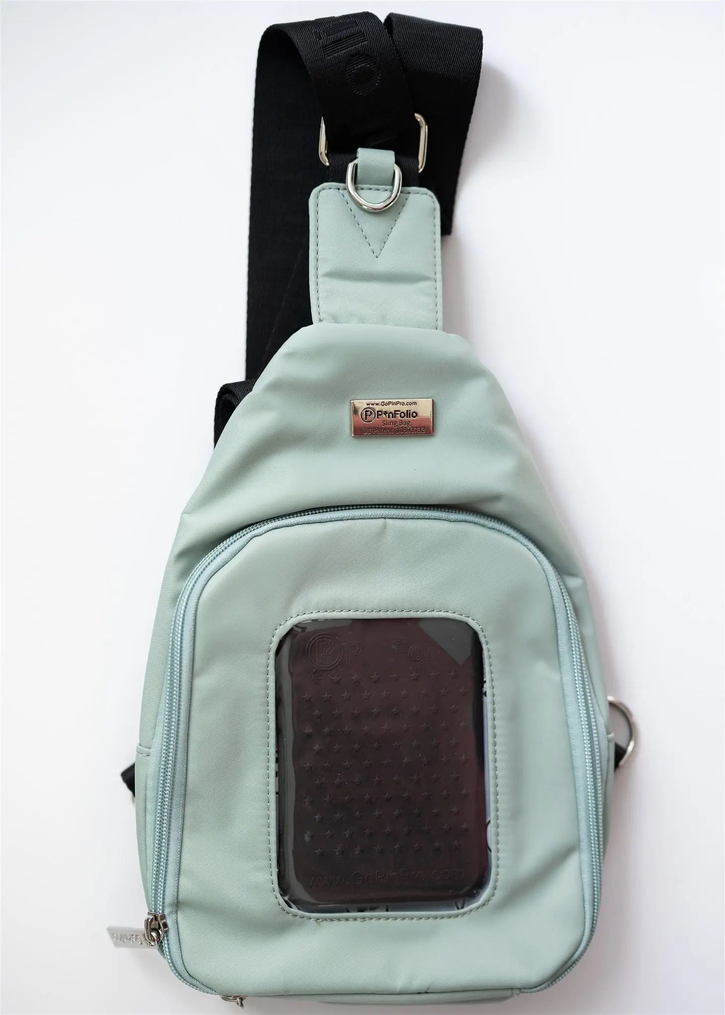 ピンバッジ 収納ケース PinFolio 海外 ピントレ コレクション バッグ PinFolio® Regal Window – Luxury Pin Trading Bag with Stick'N'Go